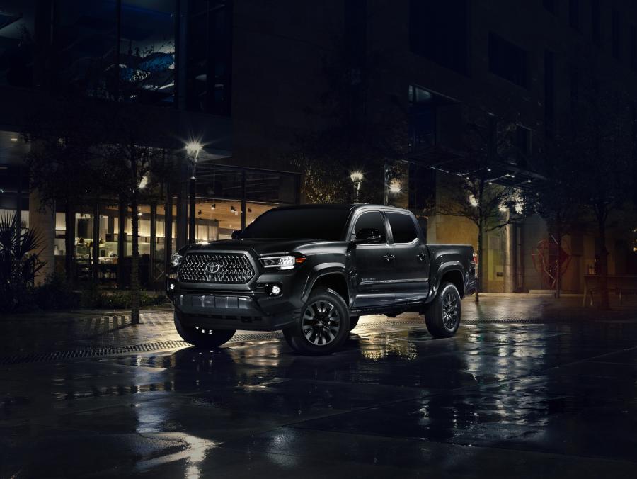  Toyota Tacoma Nightshade Double Cab 2020 года  (фото 1 из 10)
